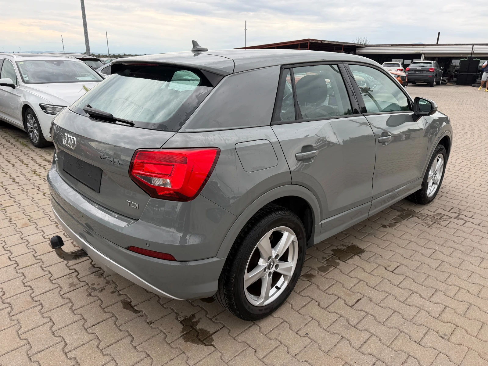 Audi Q2 1.6TDI AVTOMAT/NAVI/KAMERA EURO 6, снимка 6 - Автомобили и джипове - 55407387