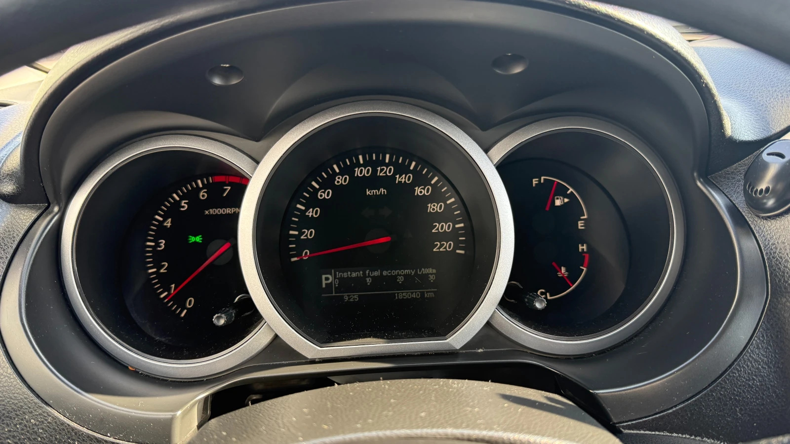 Suzuki Grand vitara 2.4, снимка 9 - Автомобили и джипове - 56047793