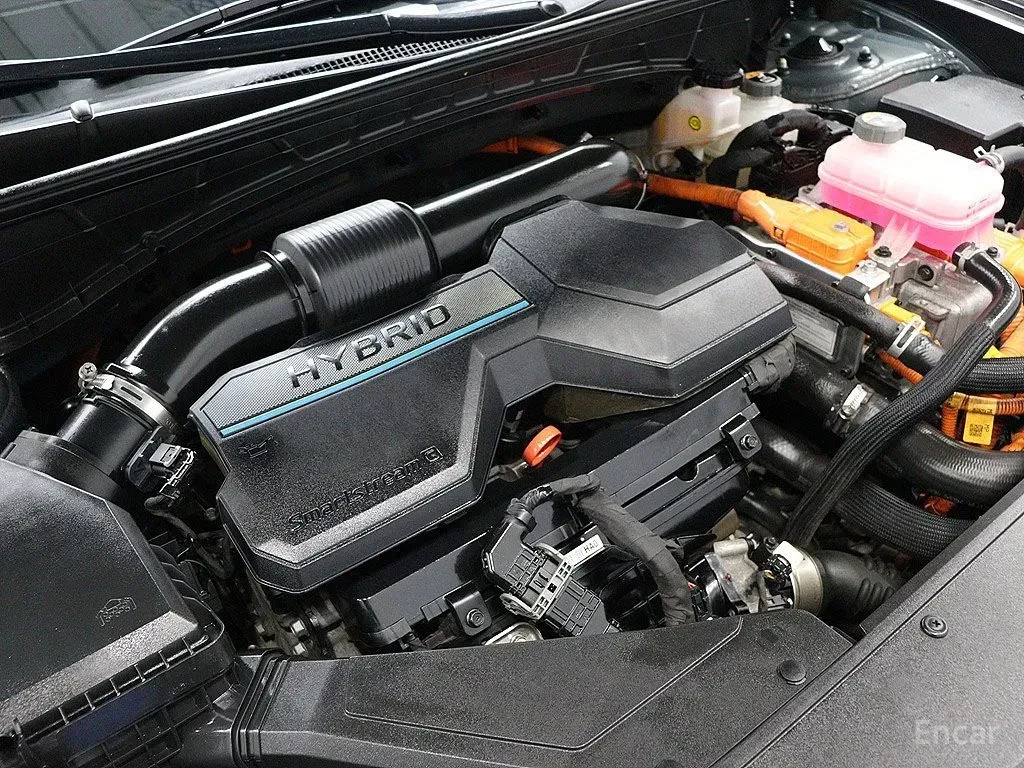 Hyundai Tucson INSPIRATION* ДИГИТАЛНО* ТАБЛО* ОБДУХВАНЕ* ДИСТРОНИ, снимка 17 - Автомобили и джипове - 56235124