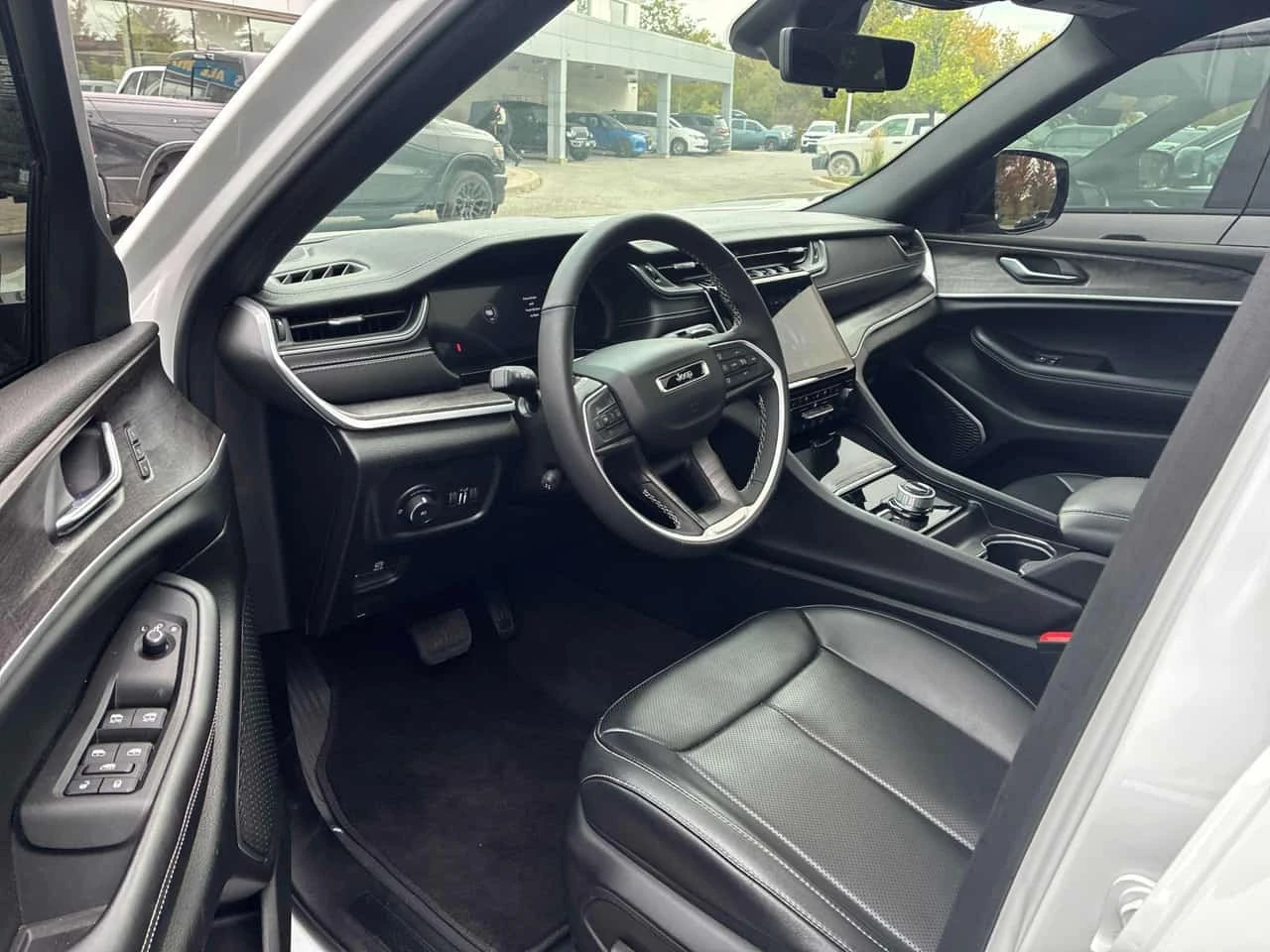 Jeep Grand cherokee Limited | CARFAX | ��� ��������� | Mobile.bg � ����������� 7