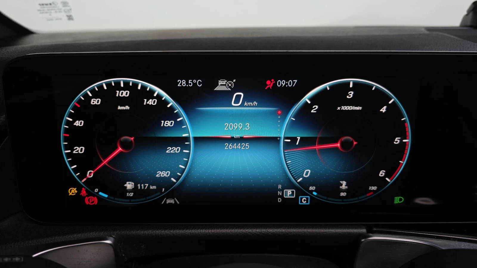 Mercedes-Benz GLB 200 | Mobile.bg � ����������� 5
