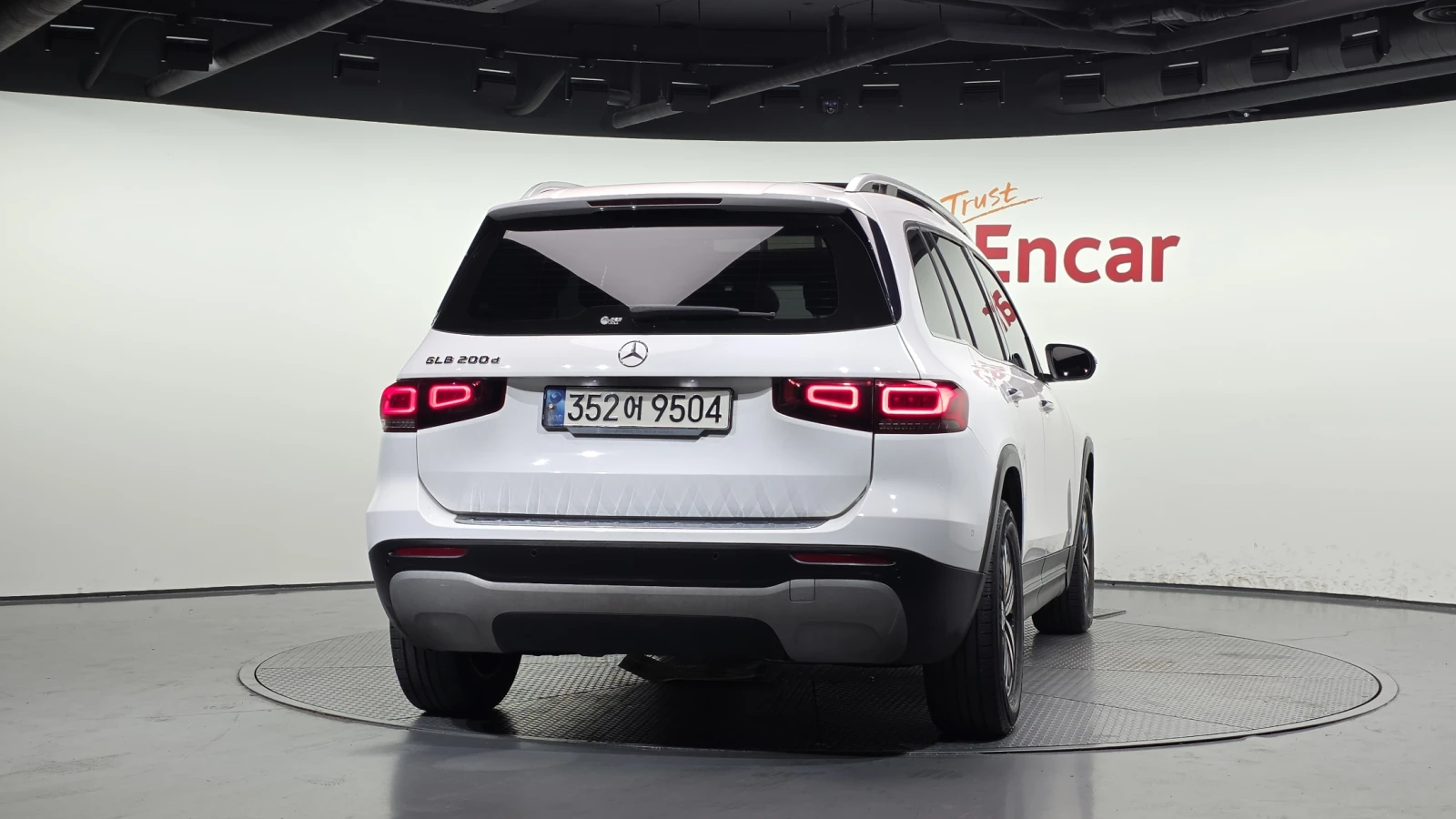 Mercedes-Benz GLB 200 | Mobile.bg � ����������� 3