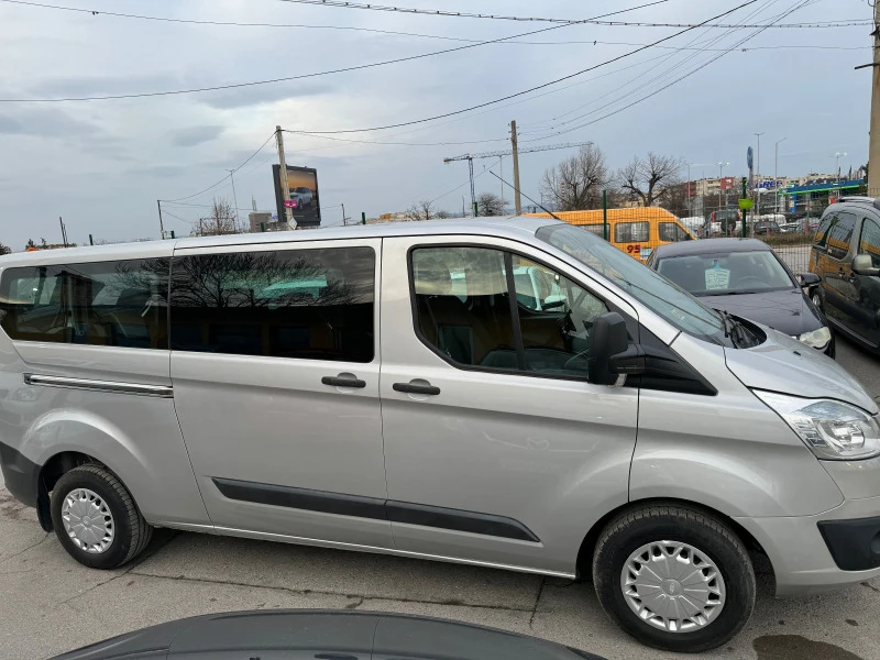 Ford Tourneo 8+ 1 CUSTOM, снимка 4 - Бусове и автобуси - 46523321