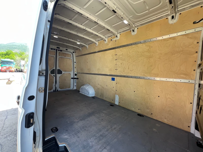 VW Crafter 2.0TDI В ГАРАНЦИЯ , MAXI , NAVI , FULL , 177кс , снимка 7 - Бусове и автобуси - 50531607