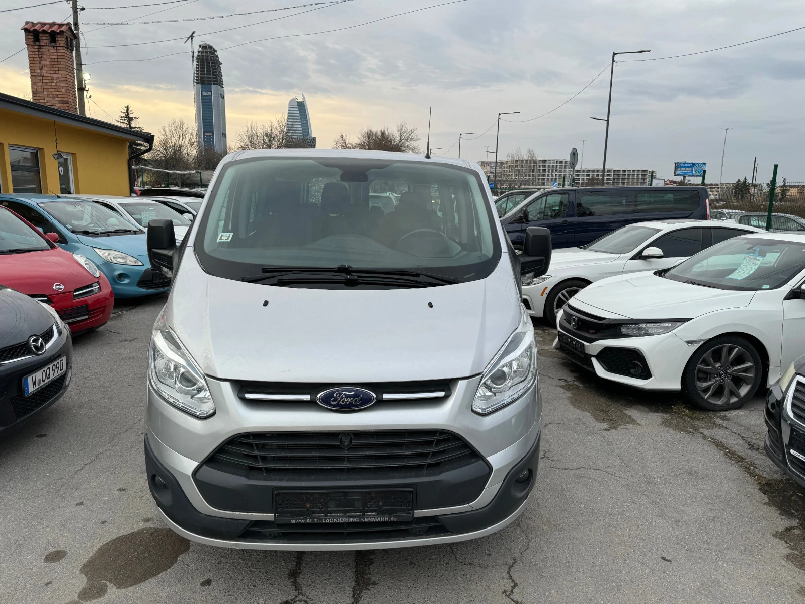 Ford Tourneo 8+ 1 CUSTOM - изображение 2