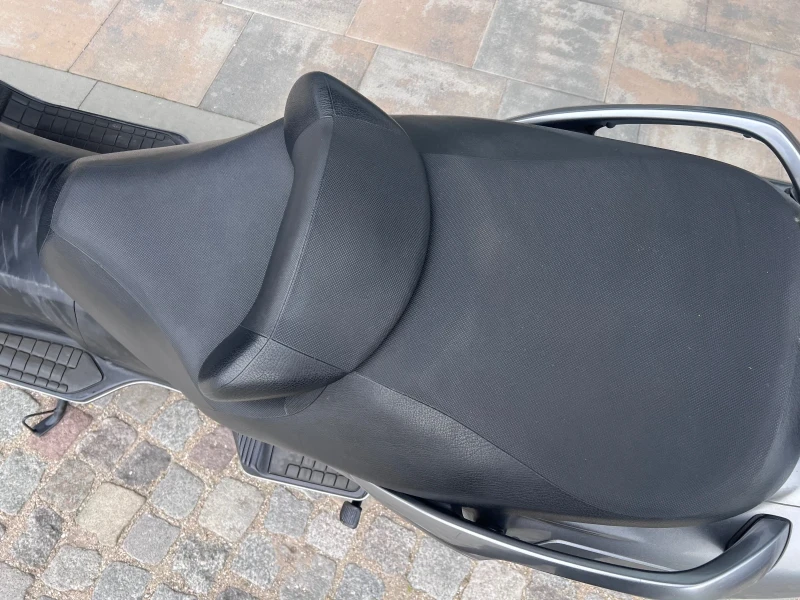 Suzuki Burgman 650 Executive ABS, снимка 8 - Мотоциклети и мототехника - 51513217