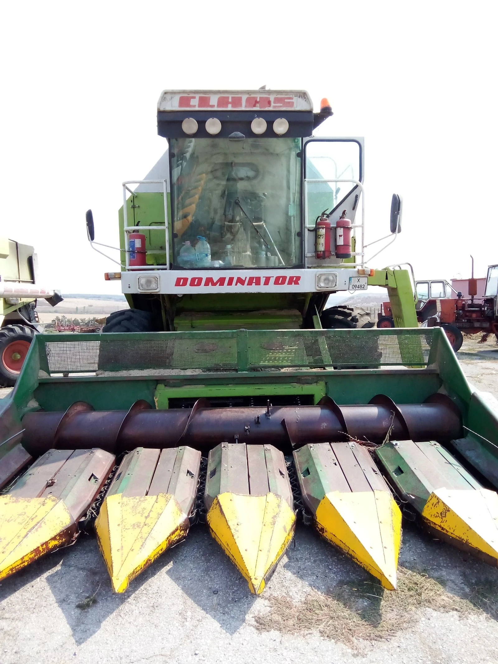 Комбайн Claas 108SL, снимка 12 - Селскостопанска техника - 54191413