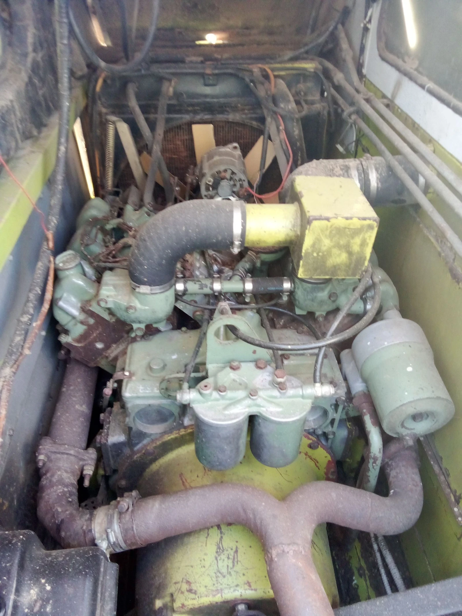 Комбайн Claas 108SL, снимка 9 - Селскостопанска техника - 54191413