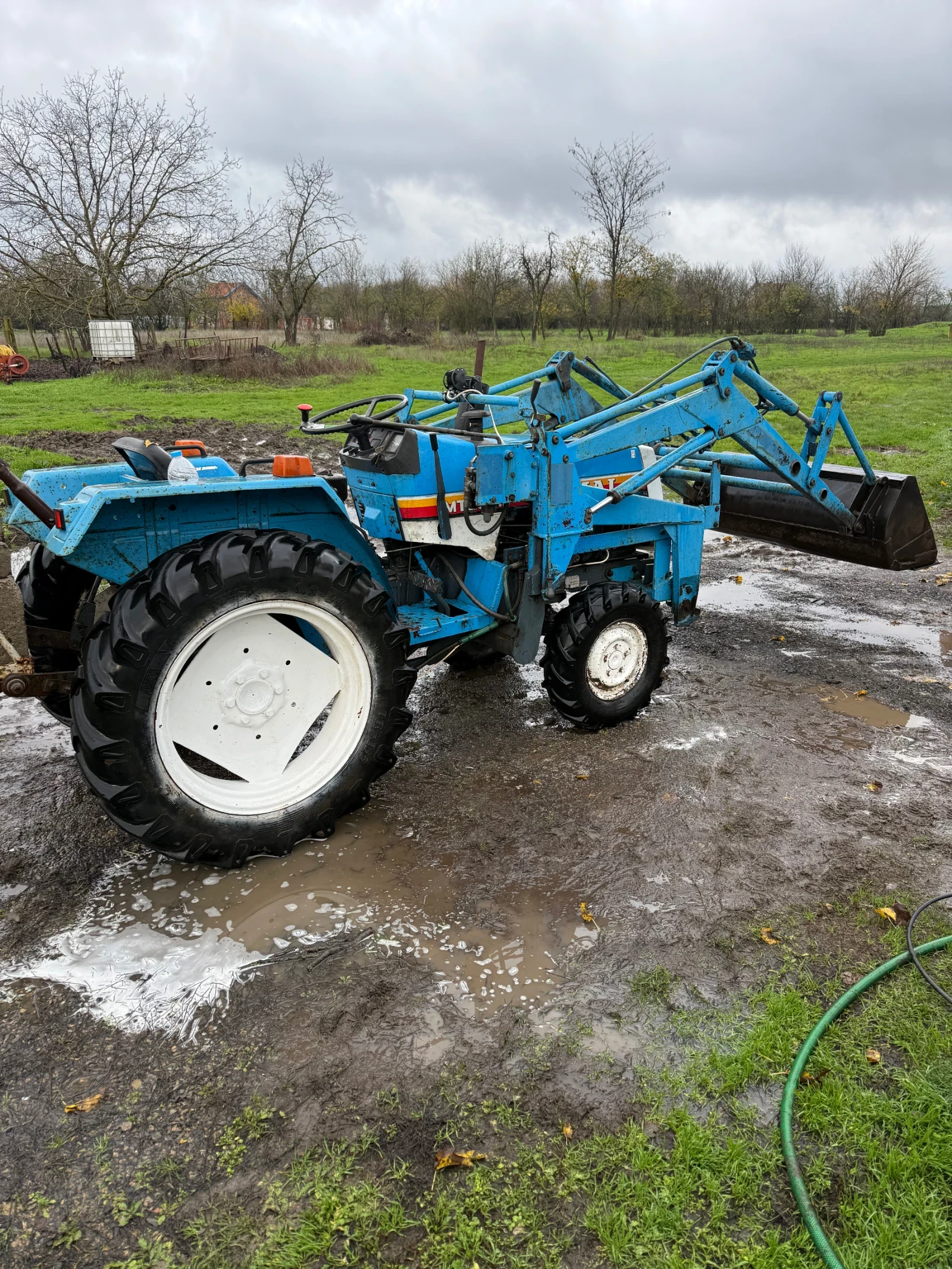 Трактор Mitsubishi MT2001, снимка 4 - Селскостопанска техника - 54658268