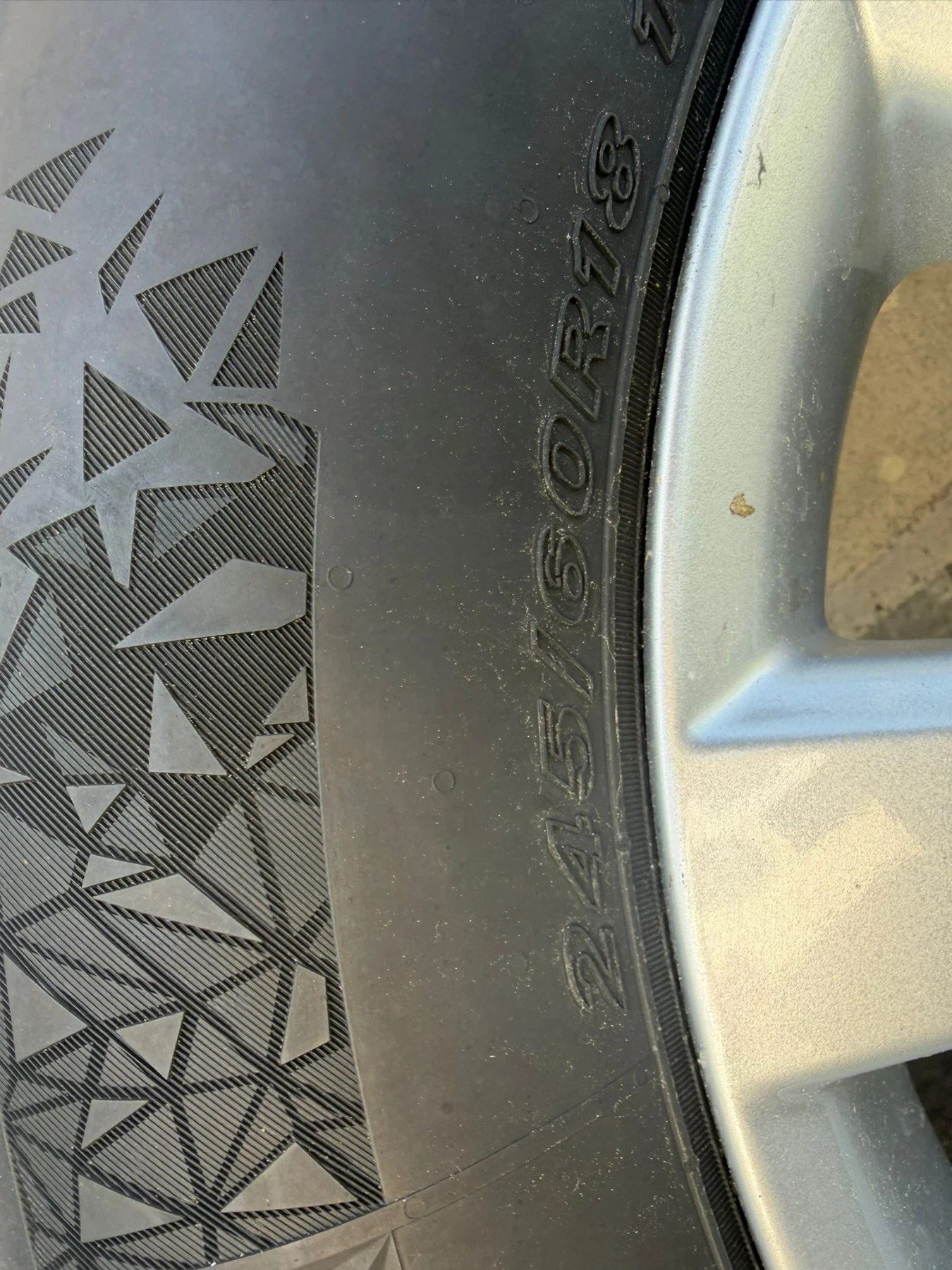 Гуми с джанти Nexen 245/60R18, снимка 7 - Гуми и джанти - 54595358
