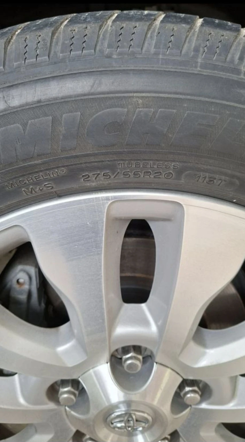 Гуми Всесезонни 275/55R20, снимка 8 - Гуми и джанти - 55015731