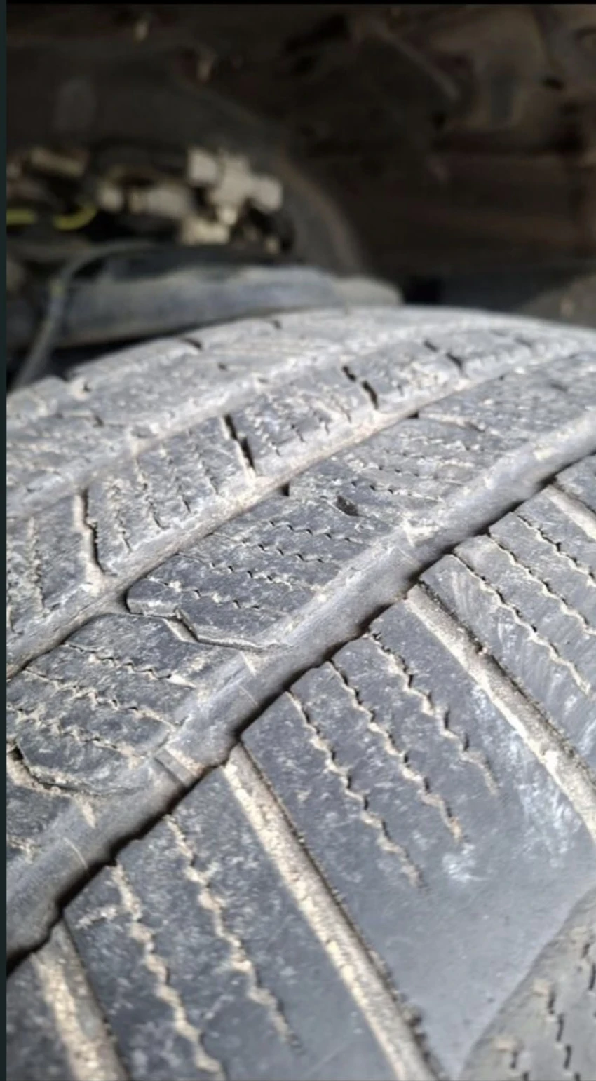 Гуми Всесезонни 275/55R20, снимка 7 - Гуми и джанти - 55015731