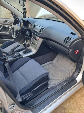 Subaru Legacy, снимка 11
