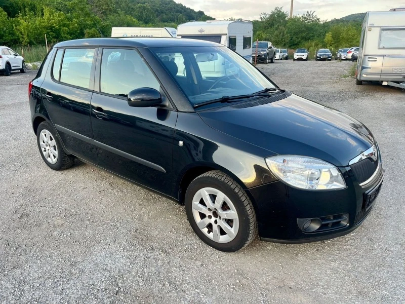 Skoda Fabia 1.9TDI, КЛИМАТРОНИК, ХЕЧБЕК , снимка 6 - Автомобили и джипове - 46497898