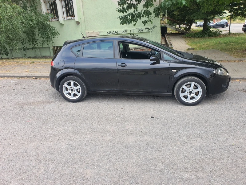 Seat Leon, снимка 4 - Автомобили и джипове - 47138907