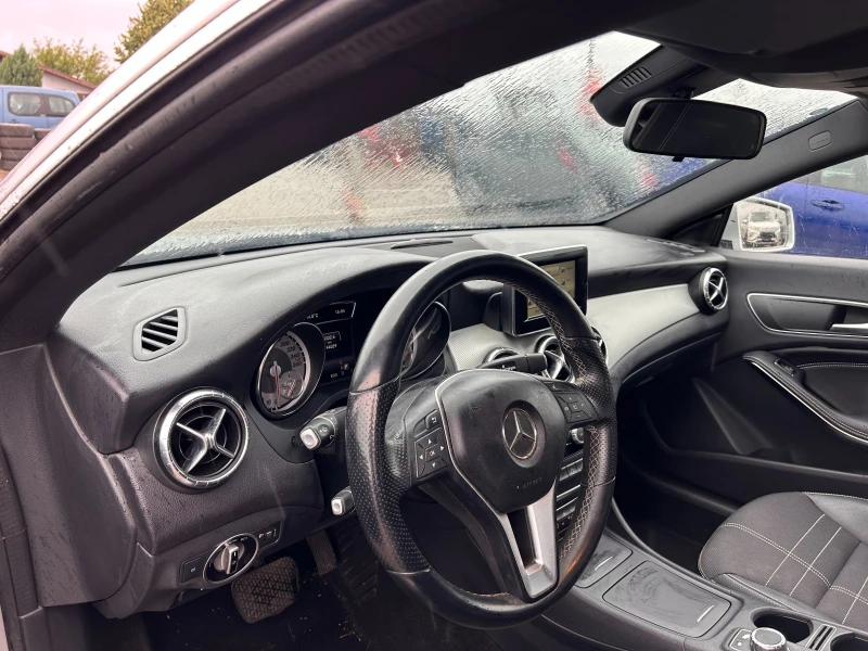 Mercedes-Benz CLA 220 CDI AVTOMAT/NAVI/KOJA EURO 6, снимка 11 - Автомобили и джипове - 47195031