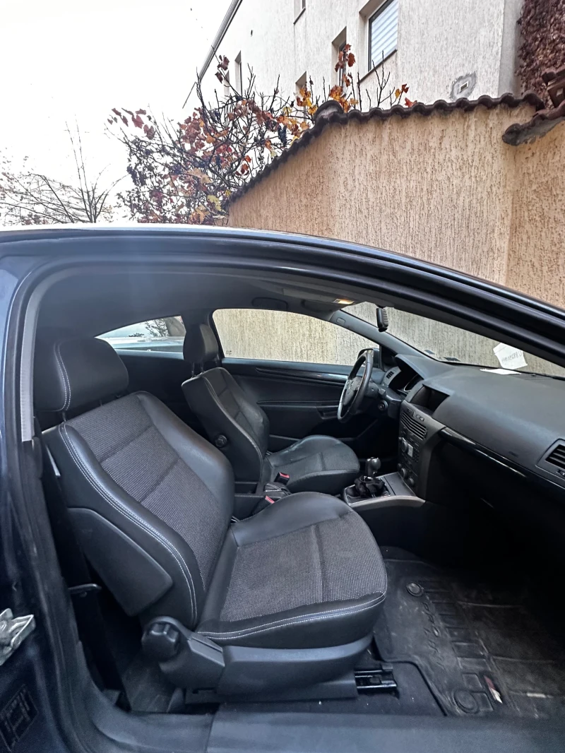 Opel Astra, снимка 13 - Автомобили и джипове - 48017072