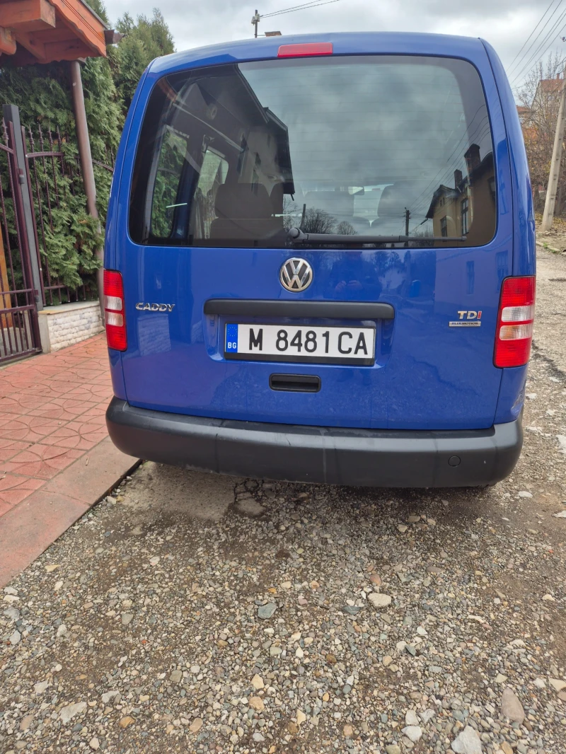 VW Caddy 1.6 tdi, снимка 4 - Автомобили и джипове - 48320467