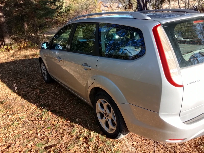 Ford Focus 2011, снимка 3 - Автомобили и джипове - 48396594