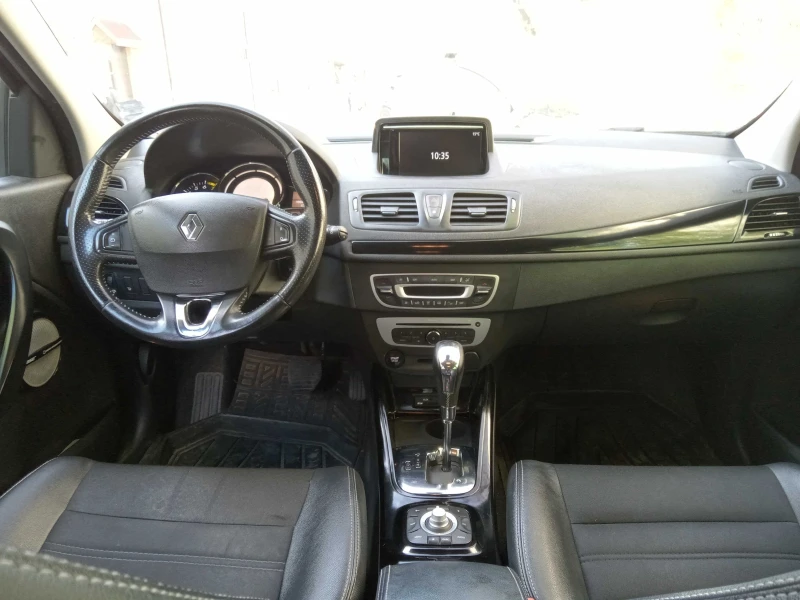 Renault Megane 16V, 132к.с., Bose Edition, Автоматик, Facelift, снимка 8 - Автомобили и джипове - 48521111