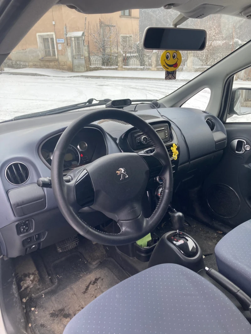 Peugeot iOn, снимка 3 - Автомобили и джипове - 49109749