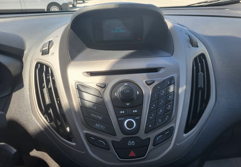 Ford Courier 1.5 TDCI , снимка 11 - Автомобили и джипове - 50808180