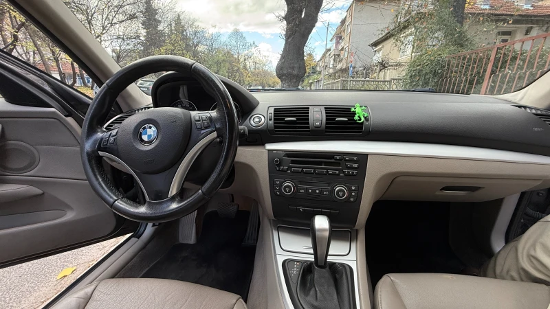 BMW 118 фейслифт, снимка 8 - Автомобили и джипове - 51039018