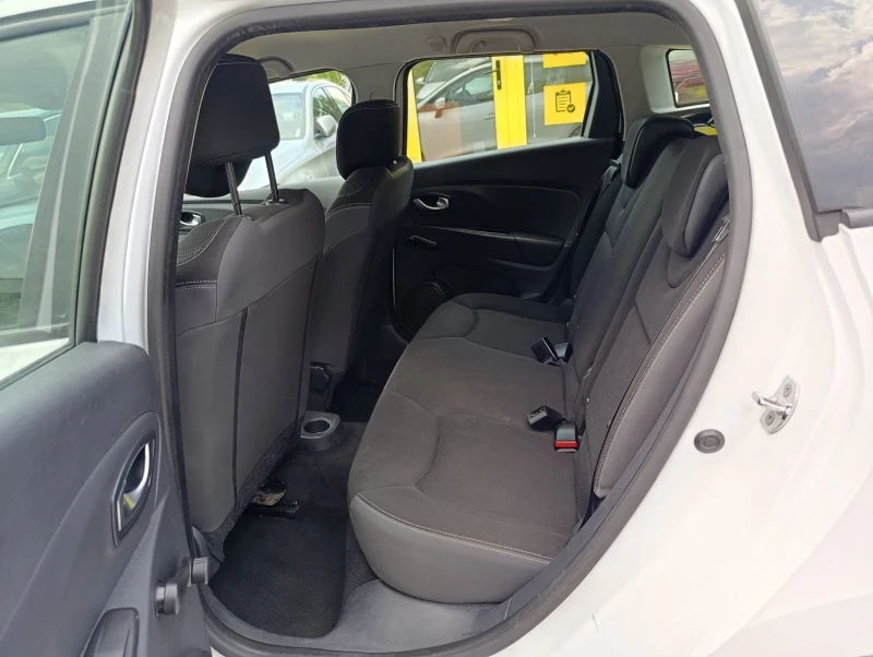 Renault Clio Grandtour 1.5 dCi, снимка 9 - Автомобили и джипове - 51989824