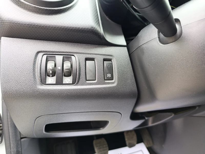 Renault Clio Grandtour 1.5 dCi, снимка 10 - Автомобили и джипове - 51989824