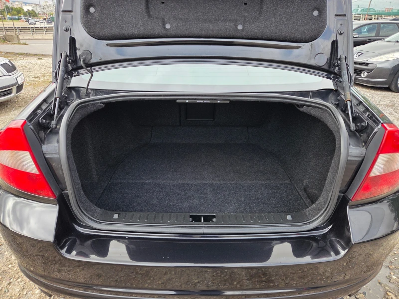 Volvo S80 2.4 D5, снимка 13 - Автомобили и джипове - 52117334