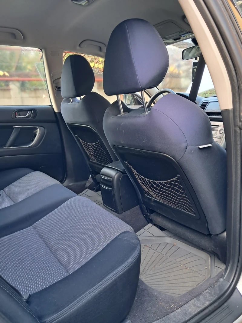 Subaru Legacy, снимка 10 - Автомобили и джипове - 52265683