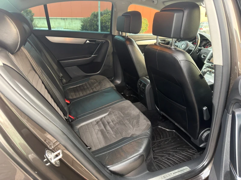 VW Passat 2.0 TDI  BLUEMOTION, снимка 12 - Автомобили и джипове - 53236232