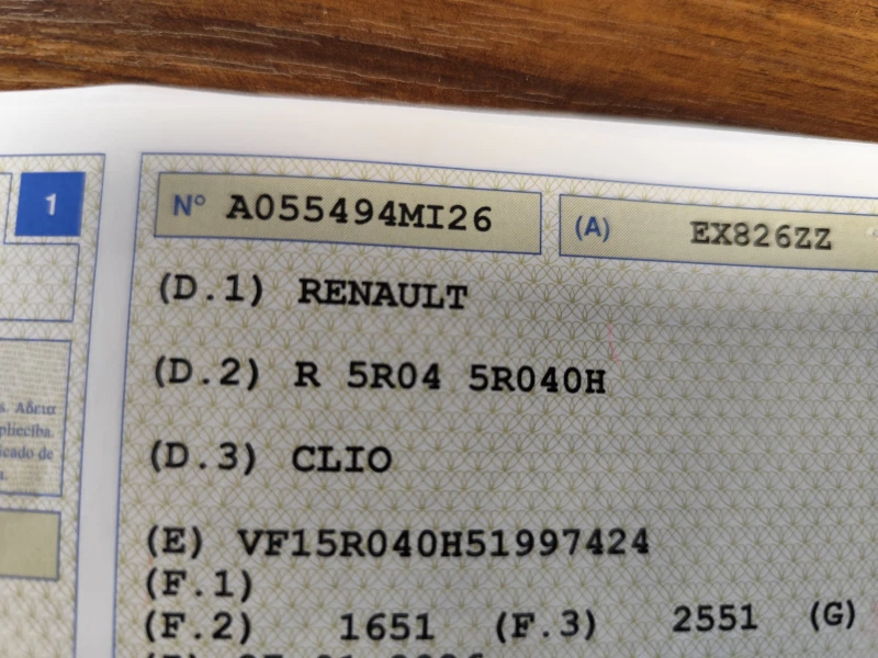 Renault Clio 1.5DCi* EURO5B* LED* NAVI* CAMERA* , снимка 17 - Автомобили и джипове - 53339090