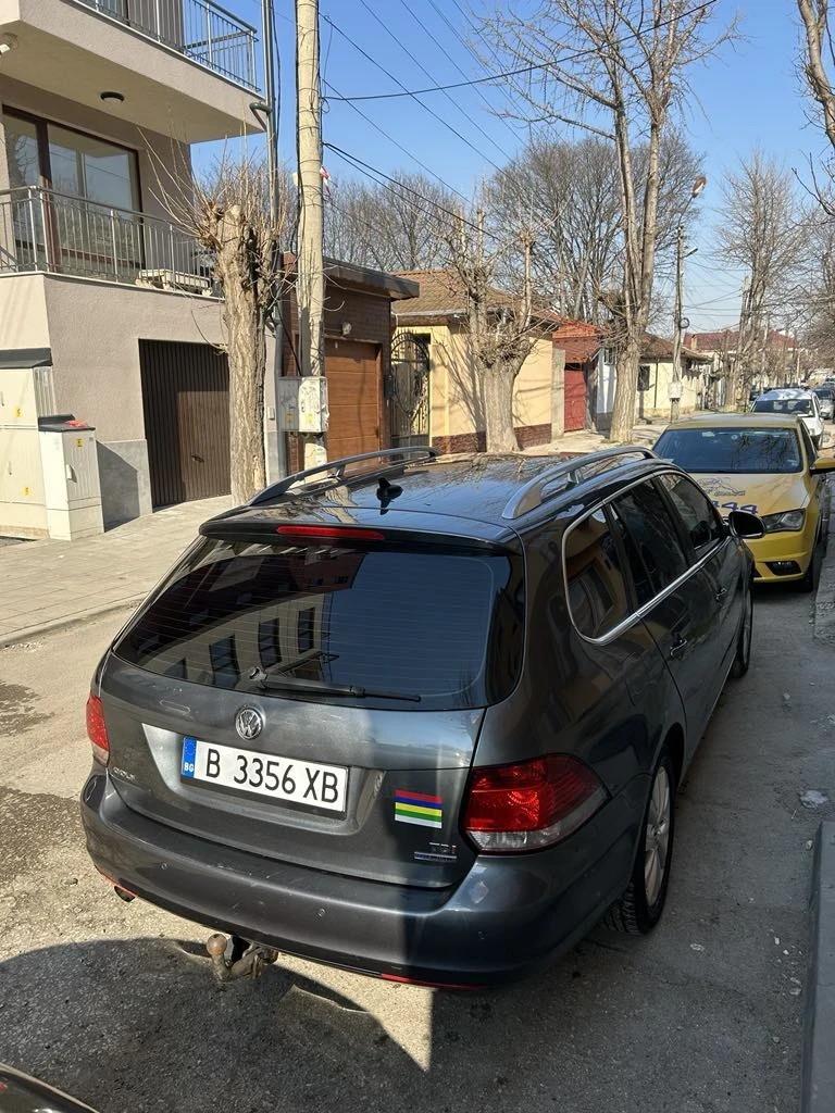 VW Golf Variant 1.6 TDI , снимка 4 - Автомобили и джипове - 49270615