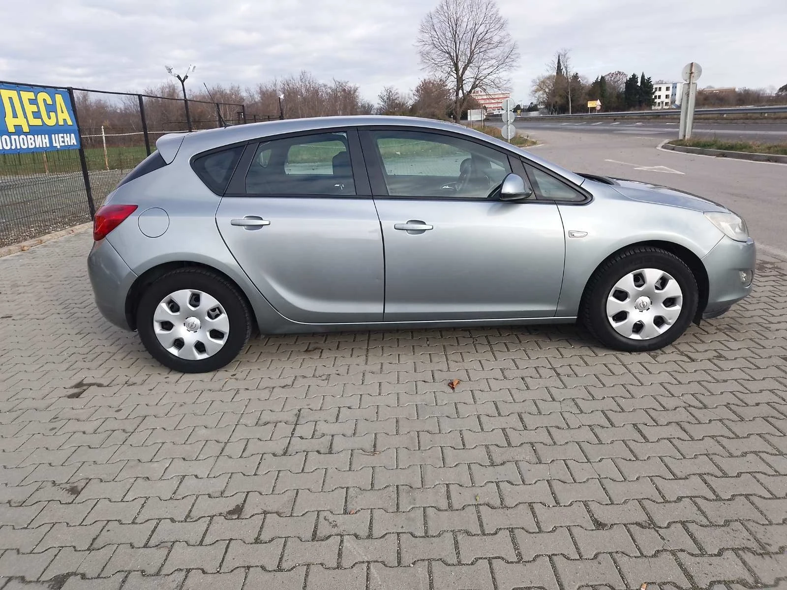 Opel Astra 1.7 CDTi - изображение 3