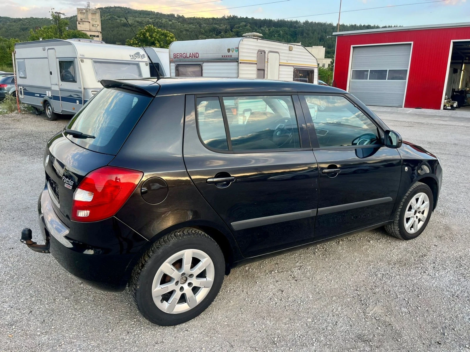 Skoda Fabia 1.9TDI, КЛИМАТРОНИК, ХЕЧБЕК  - изображение 5