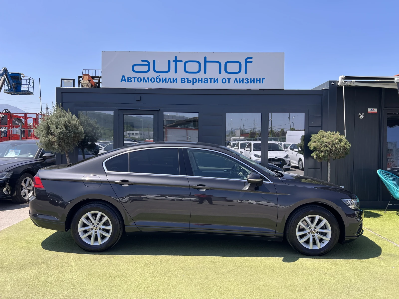 VW Passat BUSINESS/2.0TDI/150k.c./7-DSG/ГАРАНЦИЯ - изображение 5