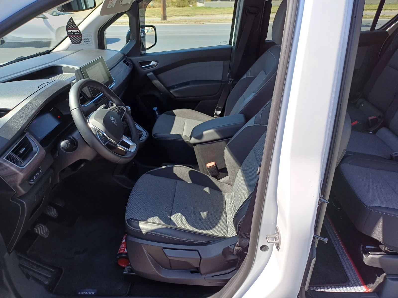 Renault Kangoo Grand kangoo 7места  - изображение 9