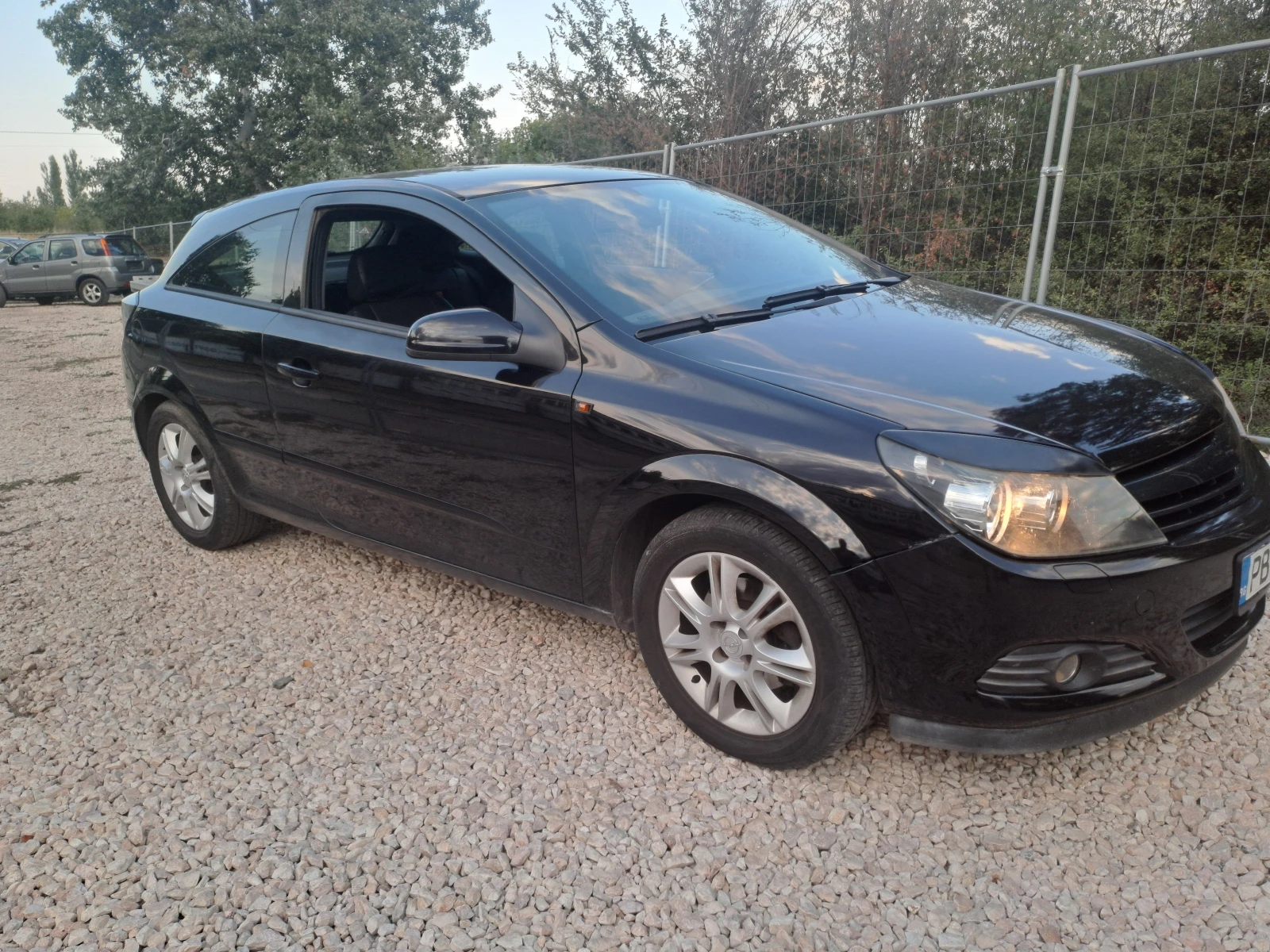 Opel Astra 1.6GTC ESKLUZIVE GAZ - изображение 4