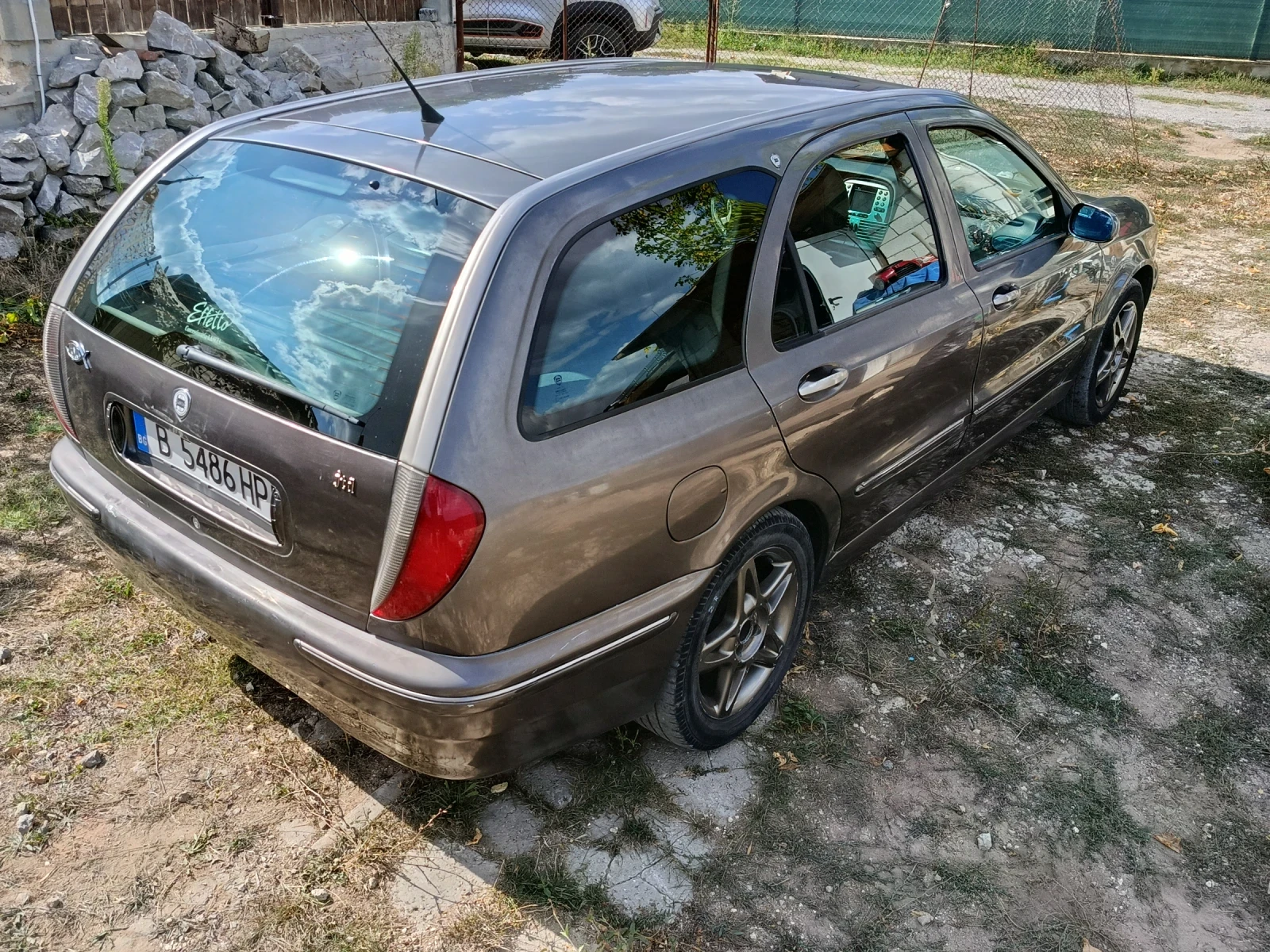 Lancia Lybra  - изображение 4