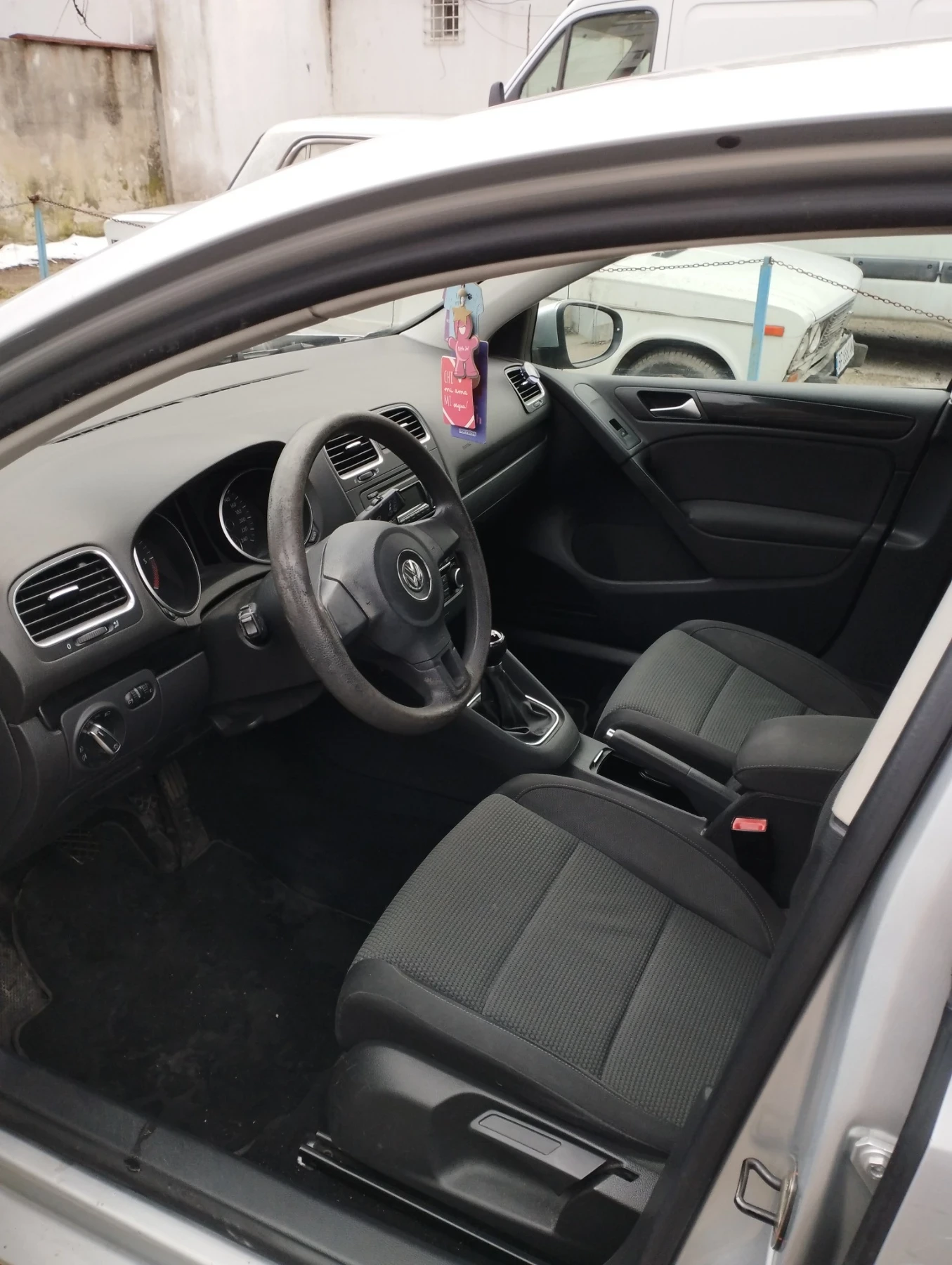 VW Golf 1.6 | Mobile.bg � ����������� 11
