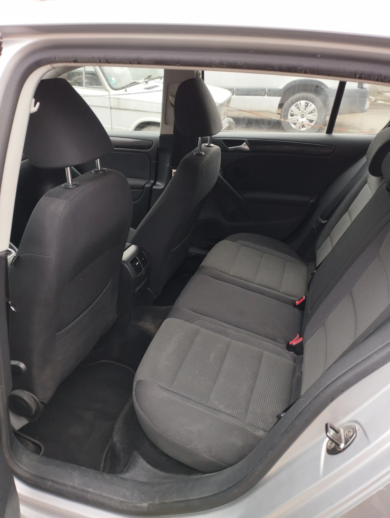 VW Golf 1.6 | Mobile.bg � ����������� 12