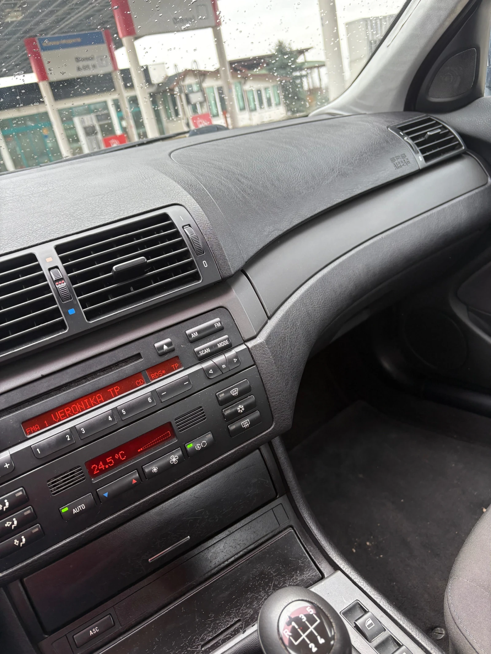 BMW 318 2, 0 D - изображение 7