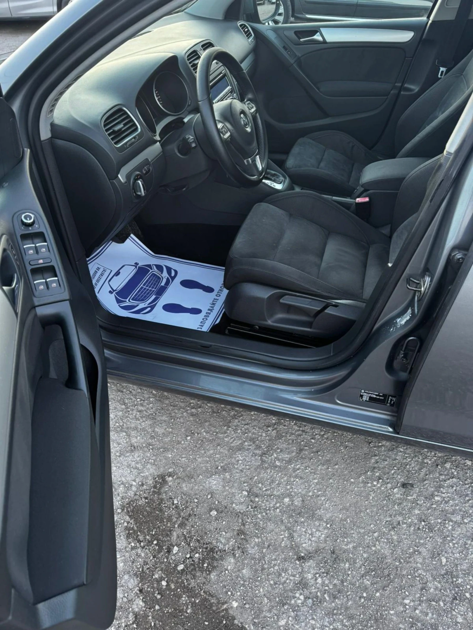 VW Golf VI, 1.4 TSI, АВТОМАТ, АВТОПИЛОТ, МУЛТИВОЛАН, снимка 9 - Автомобили и джипове - 53761824