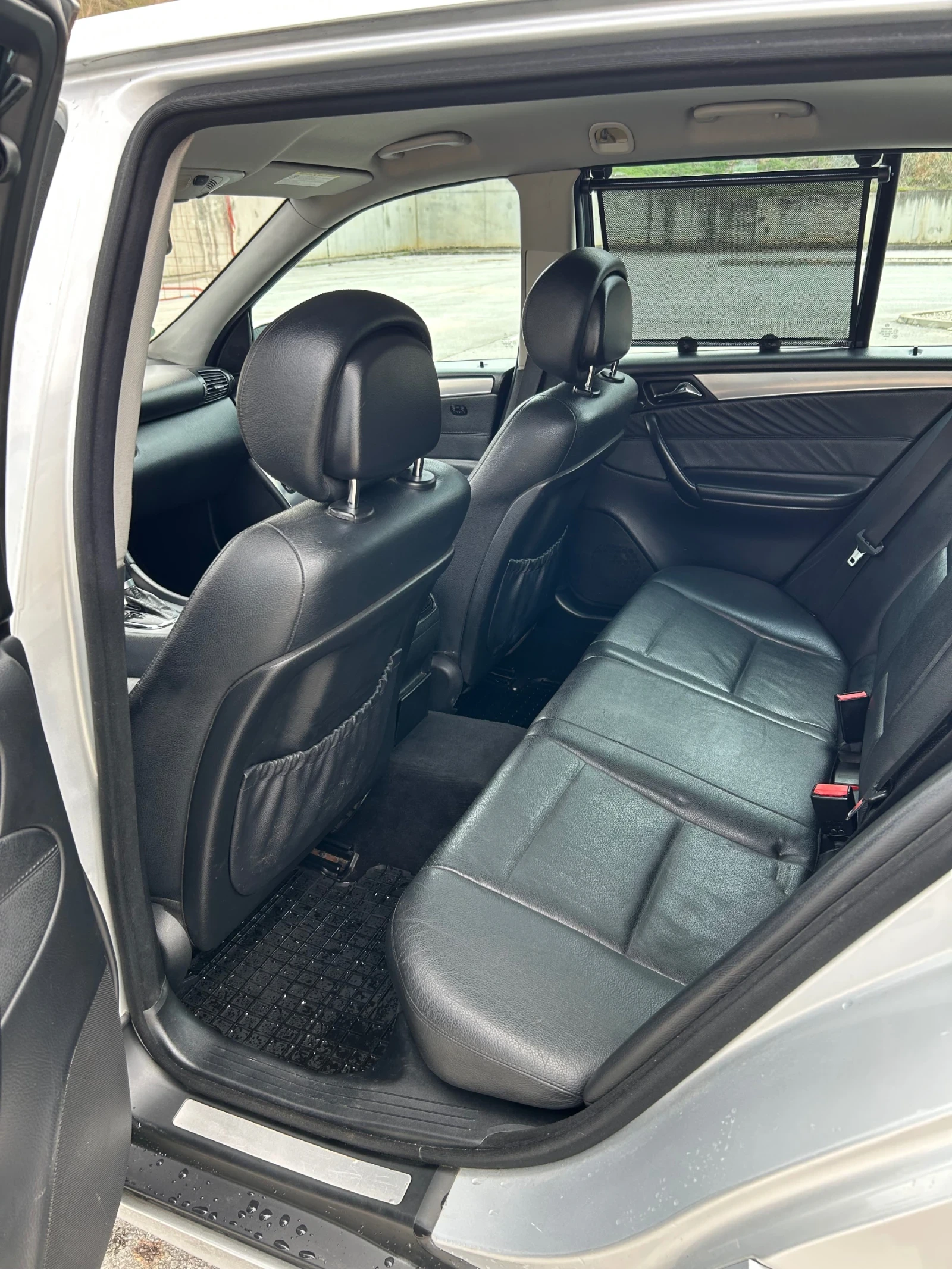 Mercedes-Benz C 320 Avantgarde 7G Full , снимка 11 - Автомобили и джипове - 53850866