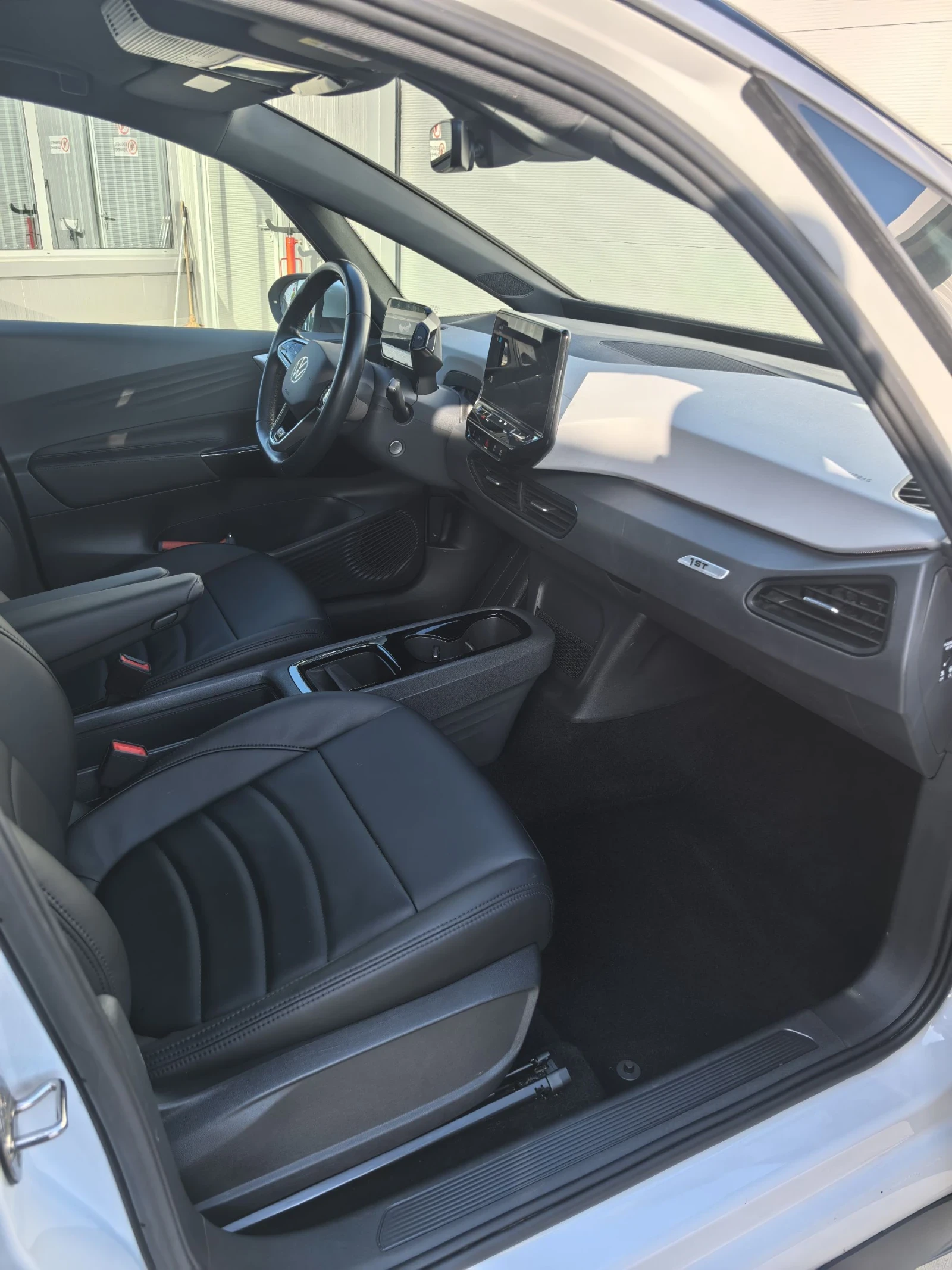 VW ID.3 1st Plus 58kw, снимка 14 - Автомобили и джипове - 53839529