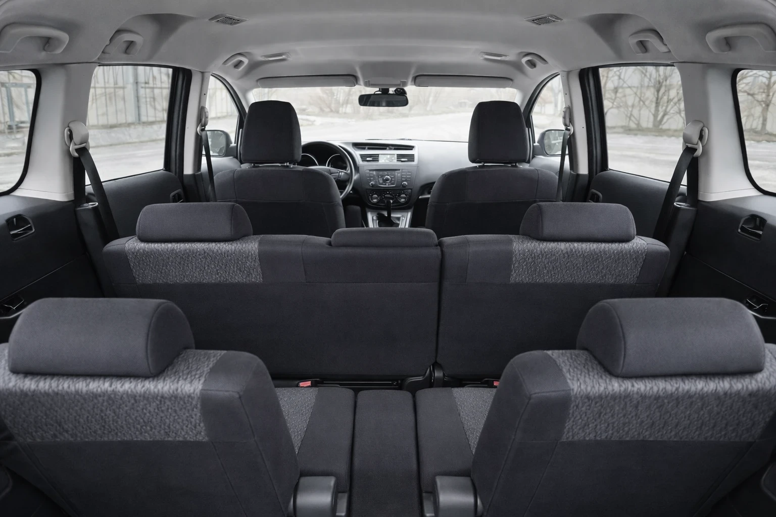 Mazda 5 1.8i 7места facelift, снимка 3 - Автомобили и джипове - 54176089