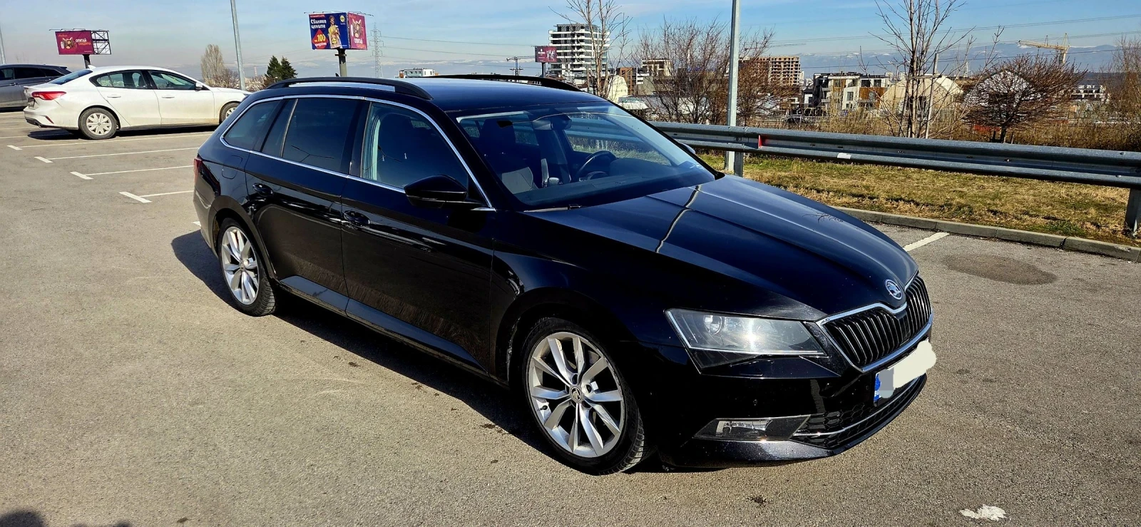 Skoda Superb 4Х4, снимка 10 - Автомобили и джипове - 54624357