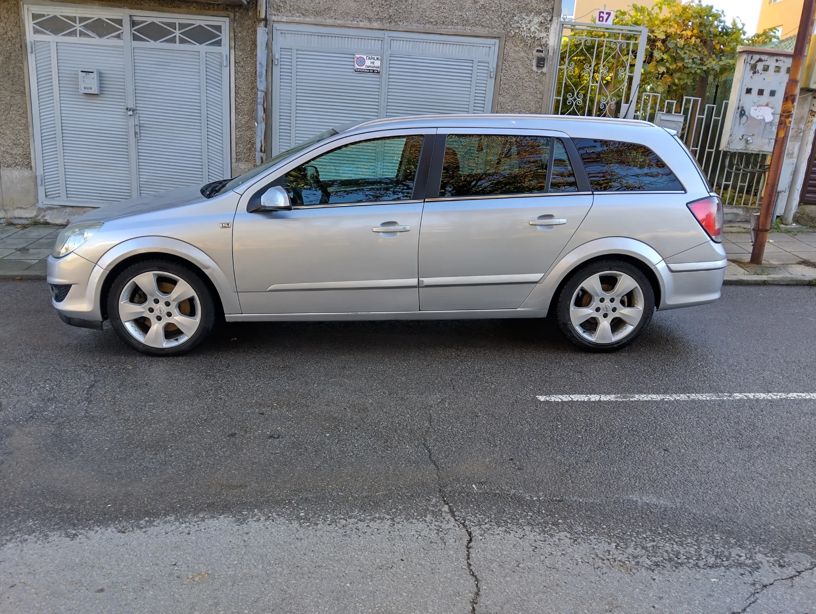 Opel Astra, снимка 2 - Автомобили и джипове - 54656402