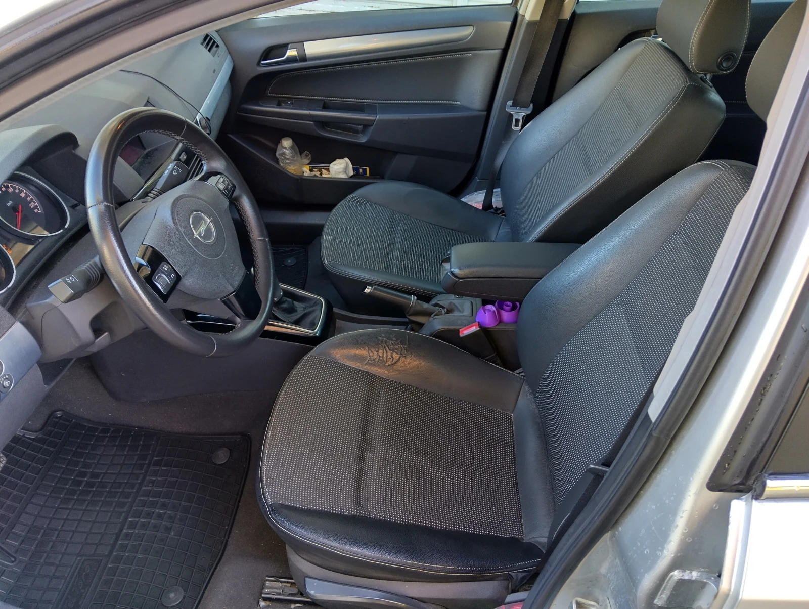 Opel Astra, снимка 6 - Автомобили и джипове - 54656402